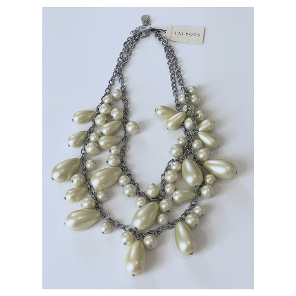 TALBOTS • pearl cluster bib necklace - Picture 3 of 9